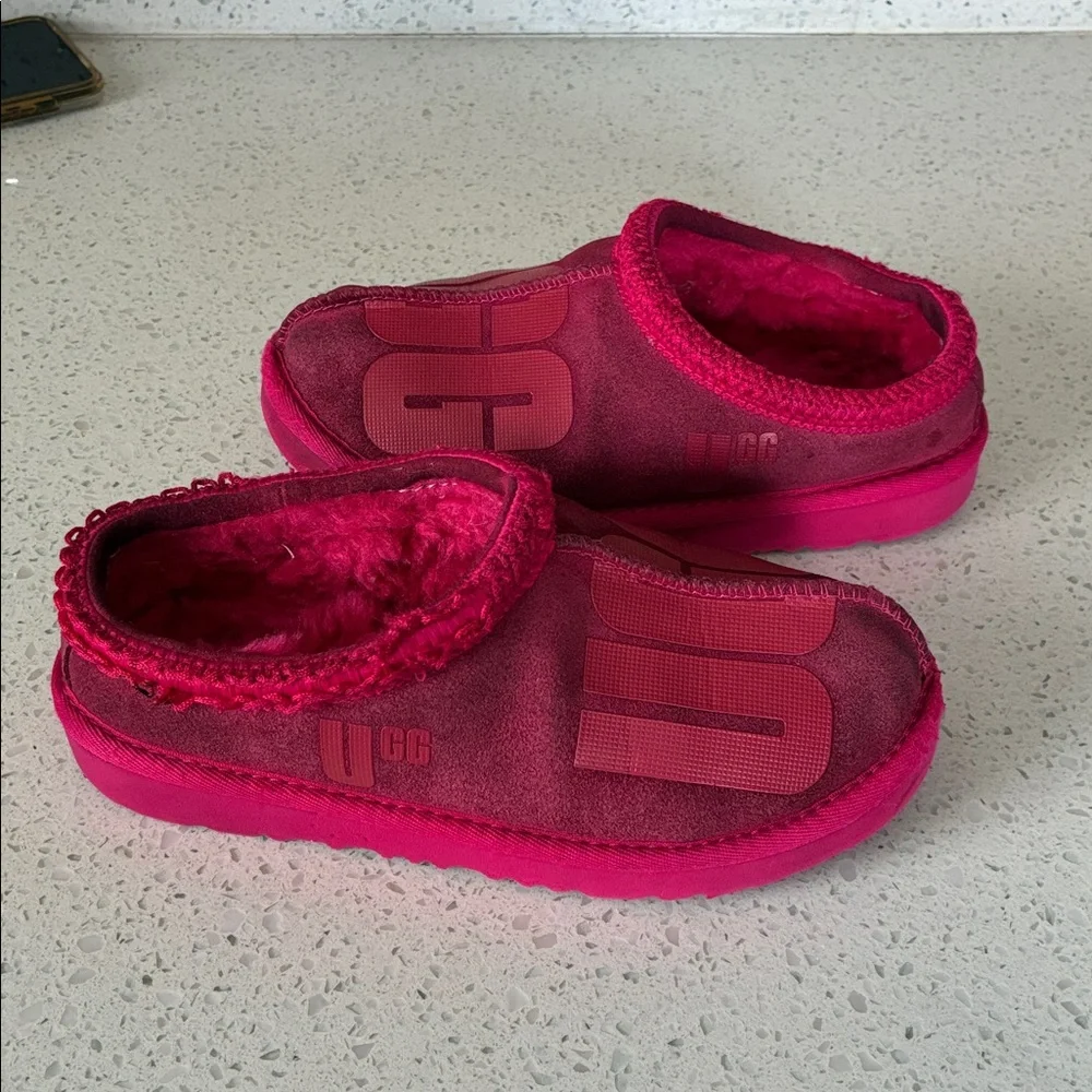 TASMAN UGG